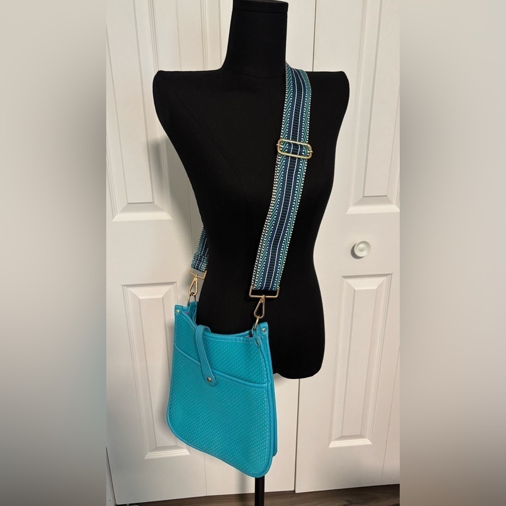 CROSSBODY, MESSENGER, Neoprene, Guitar Strap, Gold Hardware, Front Pocket.